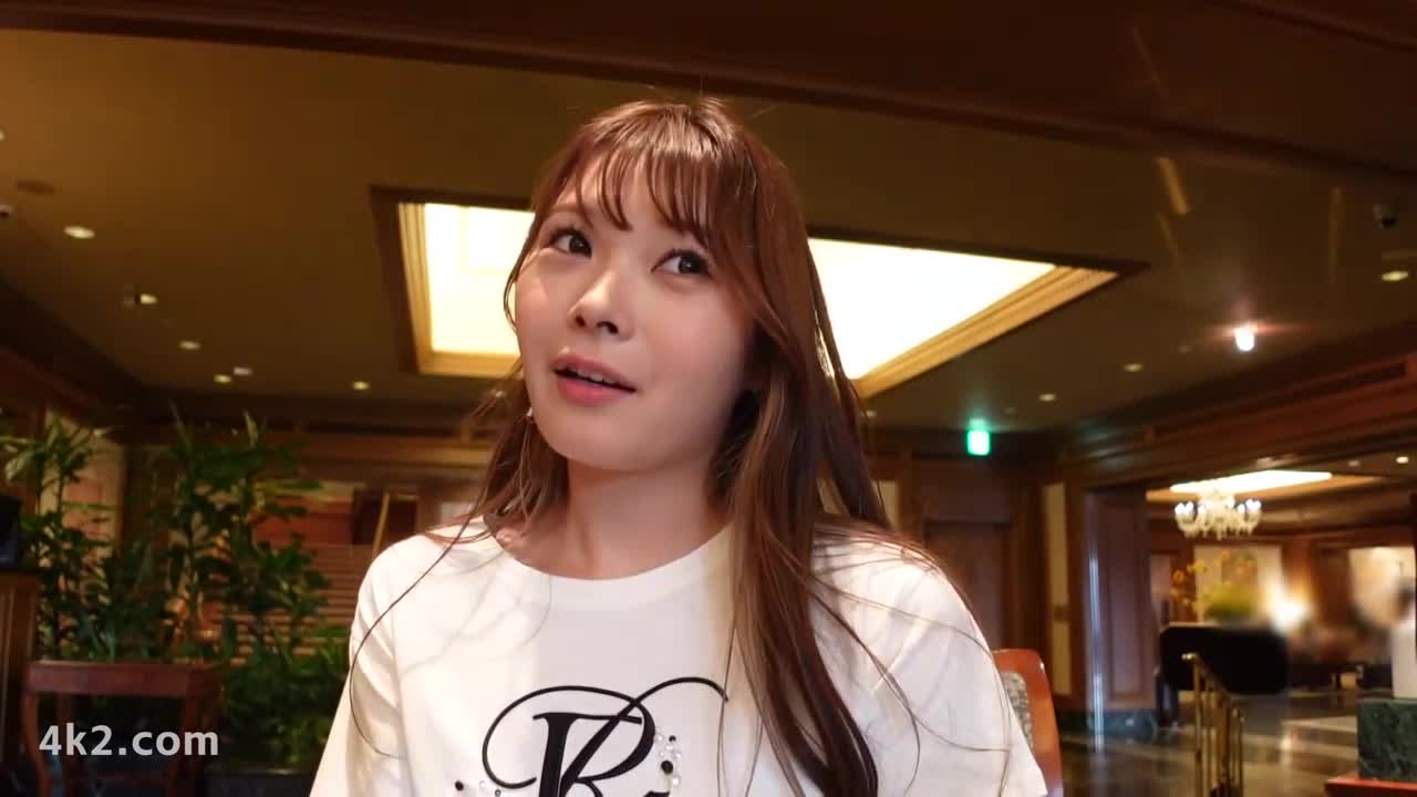 【诱人的美臀】变身成母猫的美丽社长千金。一进房间就爱抚起肉棒，压倒男优骑在脸上猛烈抽插高潮！与访谈时的落差让人惊讶！在抽插中喷出大量潮水，边大声淫叫边连续高潮！ - AV大平台-中文字幕,成人影片,AV,国产,线上看