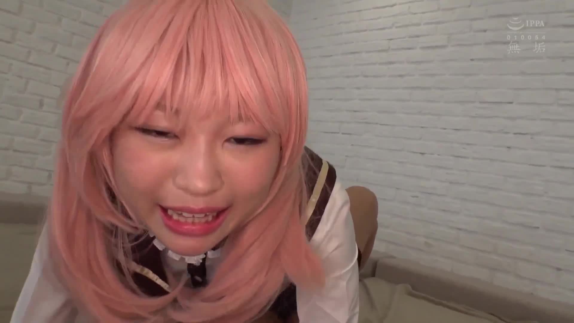 挑衅中年男人的清纯系变态Cosplayer 秘密的痴女私下约会，用中出和穿着服装的Cosplay性爱挤出精液，真正的名器淫乱女孩。糸井亚里沙 - AV大平台-中文字幕,成人影片,AV,国产,线上看