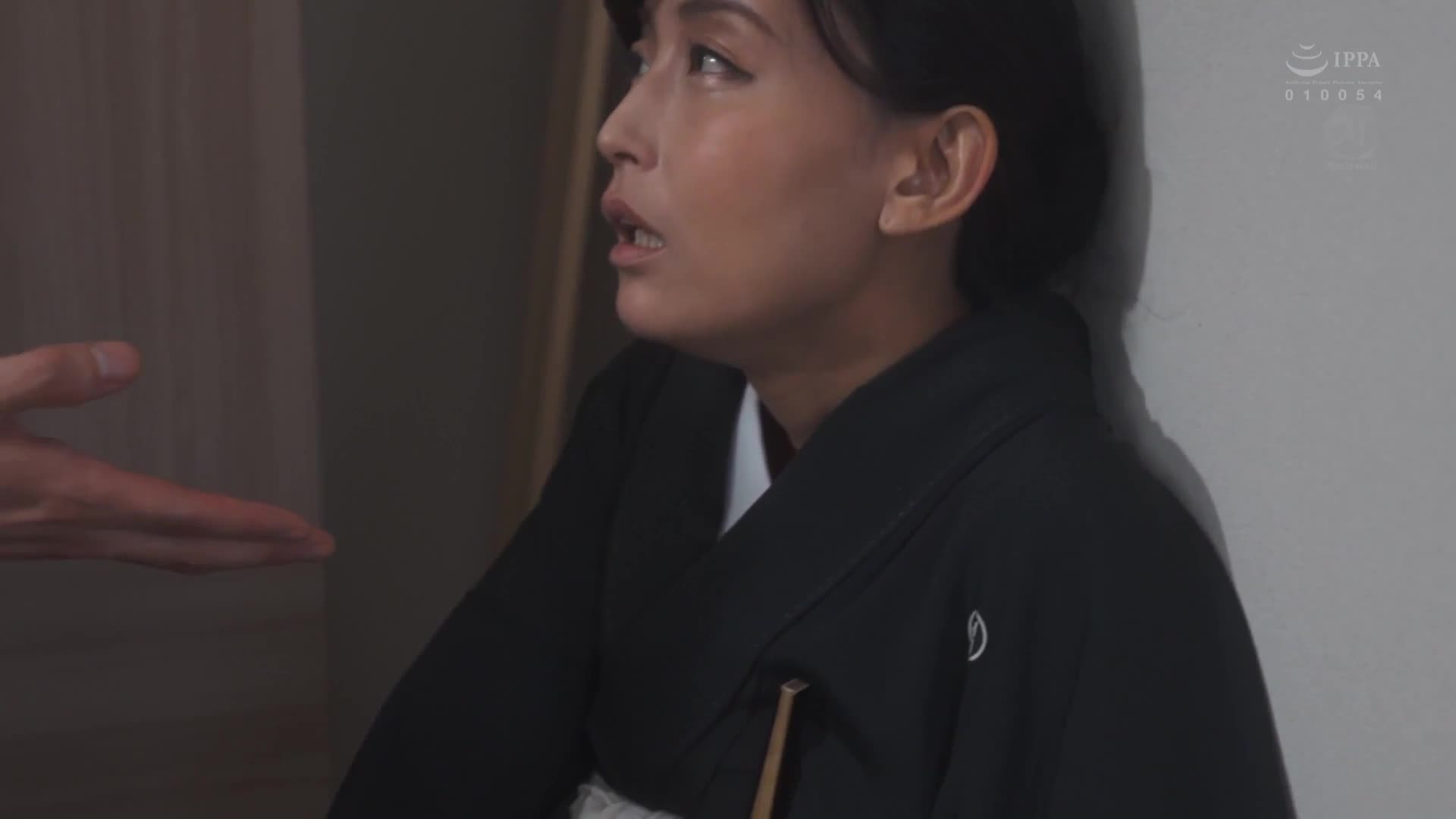 见证女儿幸福的母亲...在婚礼上被女婿强暴。吉永塔子 - AV大平台-中文字幕,成人影片,AV,国产,线上看