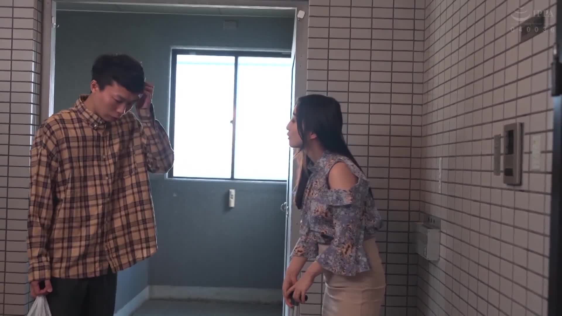近所の欲求不満な発情妻に勃起●を飲まされて、いきなりしゃぶられて2回連続で発射させられて、中出しで筆おろしまでされてしまった僕。2 - AV大平台-中文字幕,成人影片,AV,国产,线上看