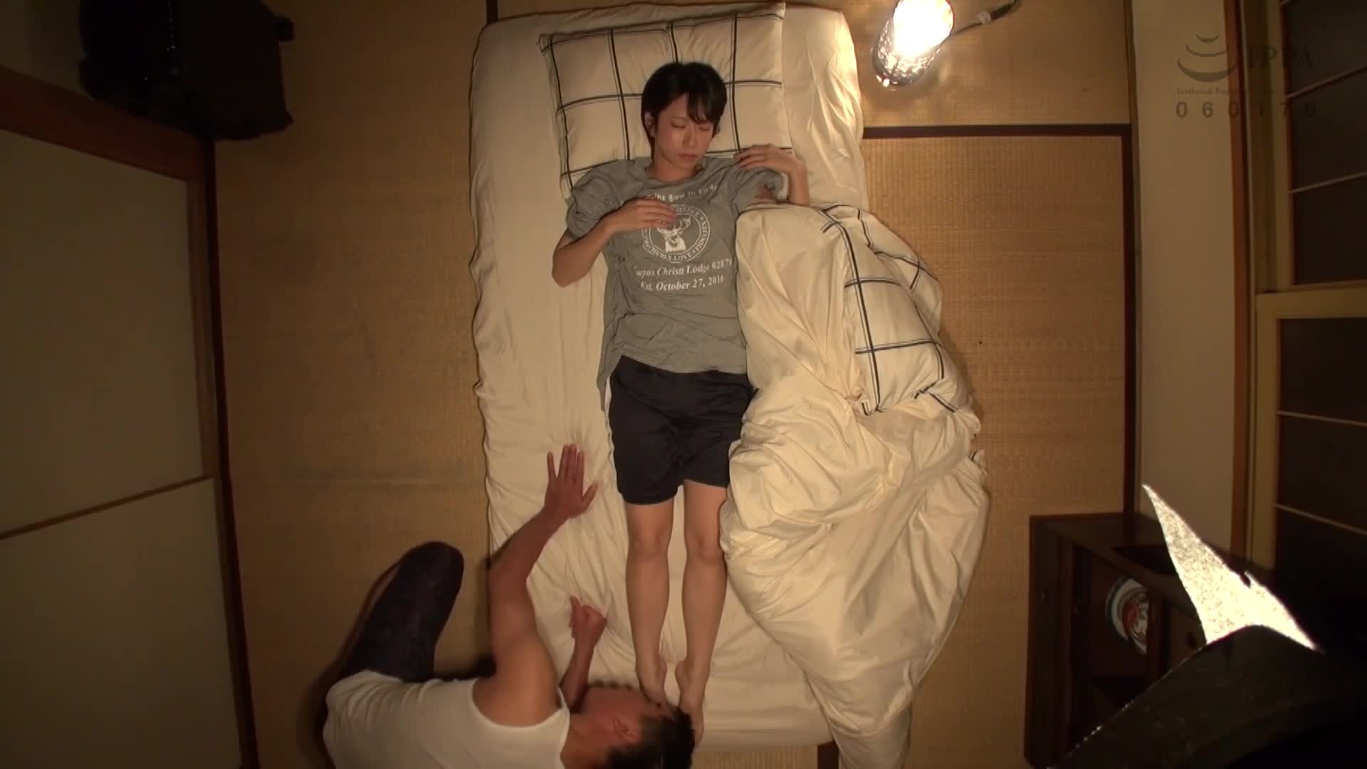 久しぶりに会った姪っ子がタトゥーだらけになってどこぞのバンドマンに種付け妊娠させられていたのでお仕置きSEXで中出ししまくった3日間 柊ゆうき パンティとチェキ付き - AV大平台-中文字幕,成人影片,AV,国产,线上看