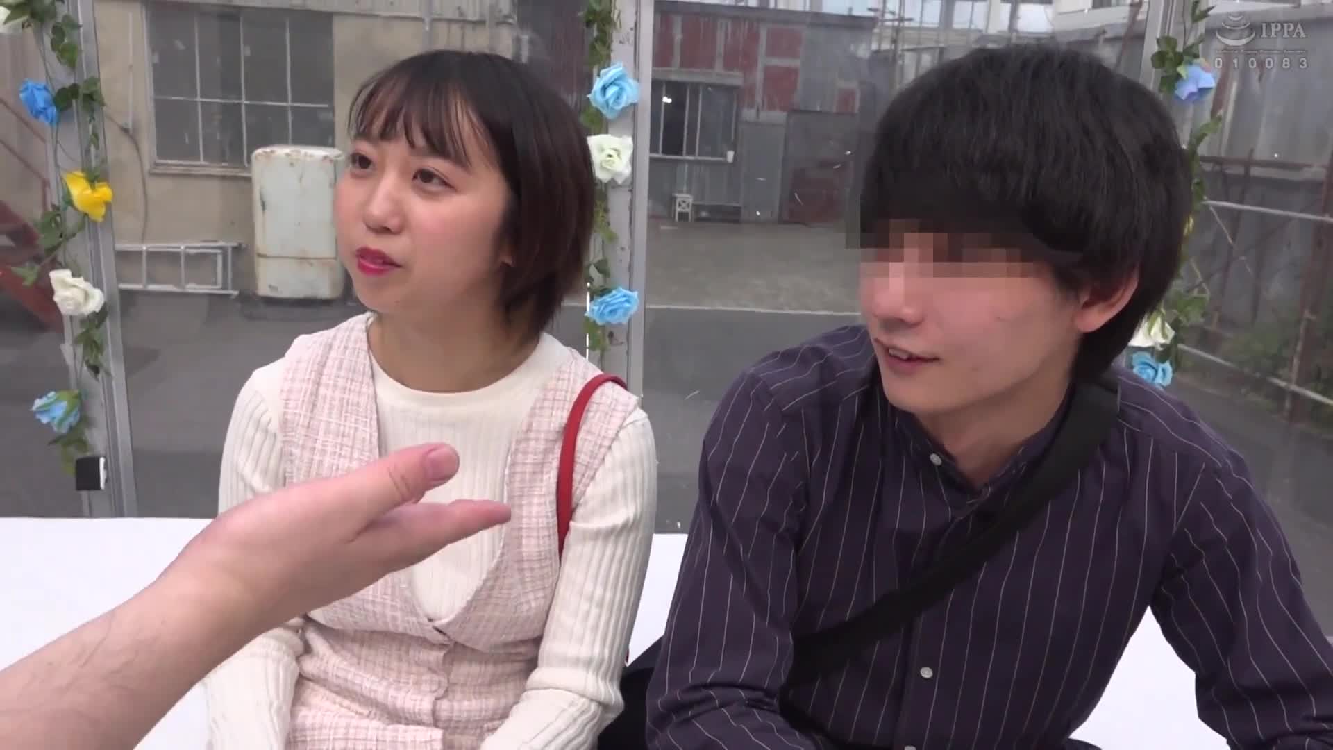 顔出しMM号 女子大生限定 ザ・マジックミラー リアル友達関係の男女の素人大学生が生まれて初めての素股に挑戦！2人っきりの密室でクリトリスとチ○ポを擦り合わせると友情の壁を超え我慢できずにヌルッと挿入してし... - AV大平台-中文字幕,成人影片,AV,国产,线上看