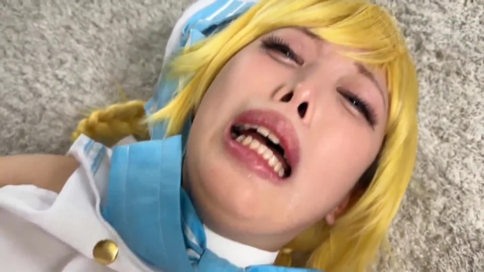 コスさぽ。ヲタオヂ乱交 色白巨乳レイヤーmikuruをゴムなし子宮1000本ノックでワカラセ連続中出し調教 - AV大平台-中文字幕,成人影片,AV,国产,线上看