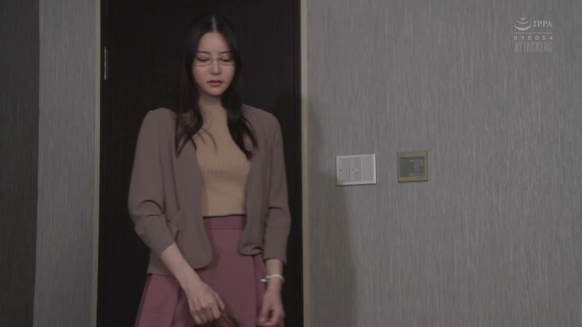  [AI解码版]  一位饱受无性婚姻之苦的OL成为她中年老板激情性爱的牺牲品 白峰美羽 - AV大平台-中文字幕,成人影片,AV,国产,线上看