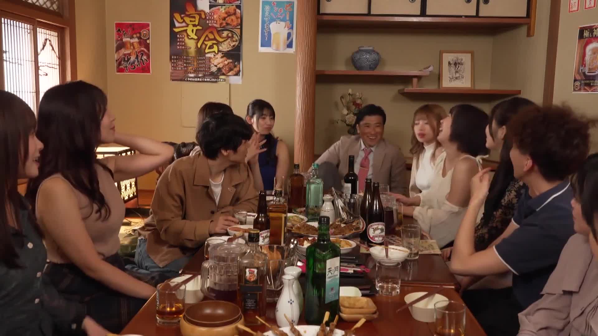「今日、旦那帰ってこないから…」15年ぶりの再会。今でも超可愛い人妻同級生をお持ち帰り！潮吹きすんごい中出し不倫性交。ゆみ（30） - AV大平台-中文字幕,成人影片,AV,国产,线上看