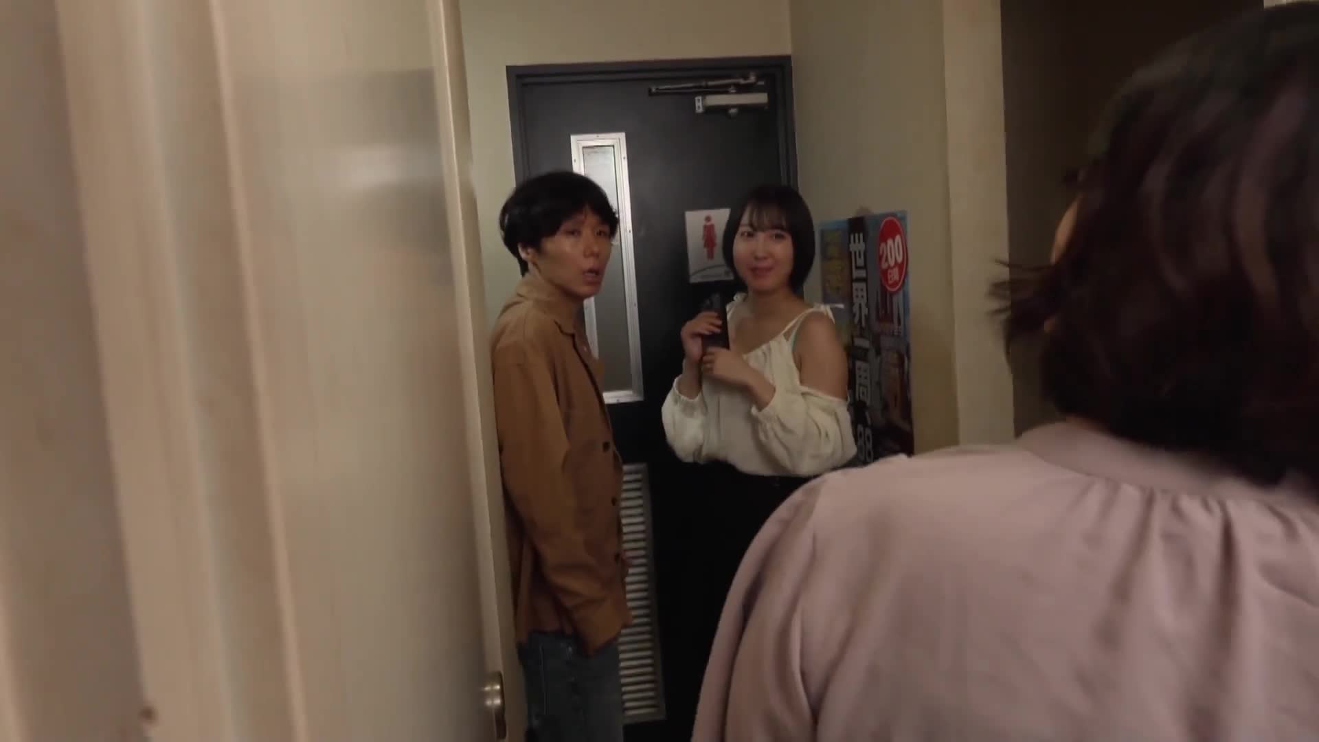 「今日、旦那帰ってこないから…」15年ぶりの再会。今でも超可愛い人妻同級生をお持ち帰り！潮吹きすんごい中出し不倫性交。ゆみ（30） - AV大平台-中文字幕,成人影片,AV,国产,线上看