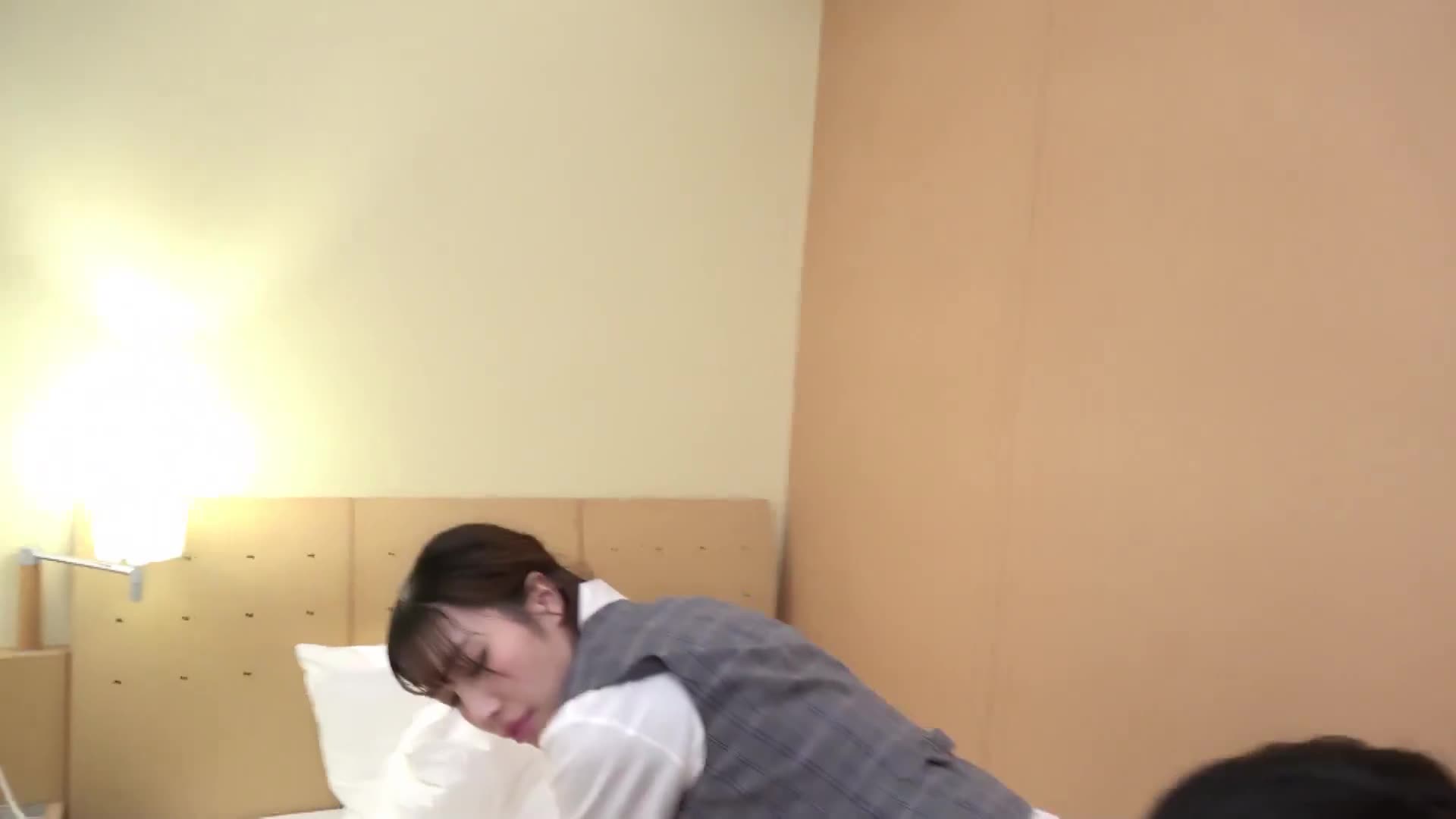 奖金100万！第一次主动搭讪 腼腆男子的鸡鸡让她痛快射精！花里红里 - AV大平台-中文字幕,成人影片,AV,国产,线上看