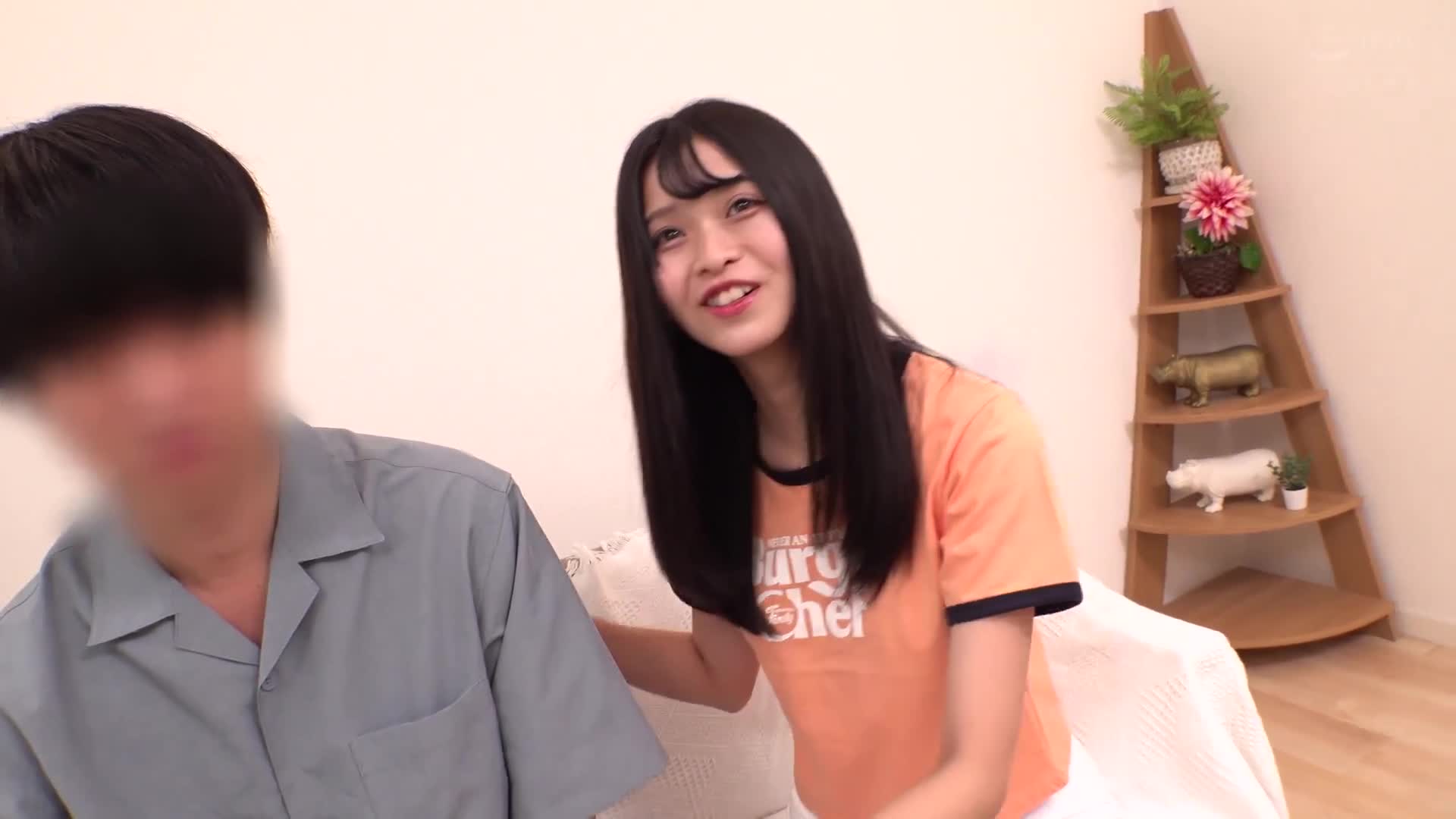 满怀羞耻的素人女大生们！能帮助困扰早泄的处男改善吗？善良的女大生对早泄的处男感到心动，进行生中出笔下交SEX！ - AV大平台-中文字幕,成人影片,AV,国产,线上看