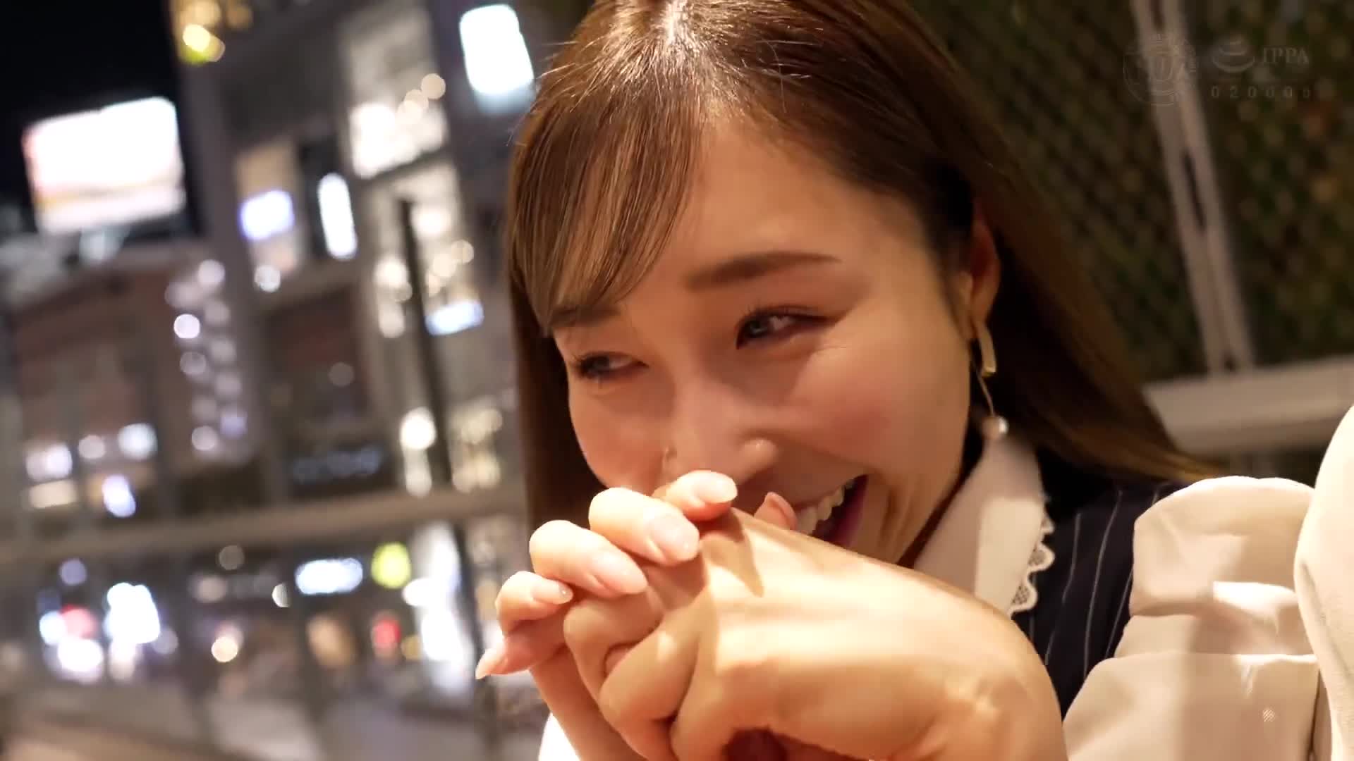 【分泌大量费洛蒙的无裤OL】“大家都很好所以选不出来...”没有恶意但是与多人交往的纯真淫荡姐姐被拍下来惩罚性爱！！在甜美的声音中满足地享受著生肉棒的淫乱女人，射满满的精液中出！！【她无止境的色情】【Yuri】 工藤Yuri - AV大平台-中文字幕,成人影片,AV,国产,线上看