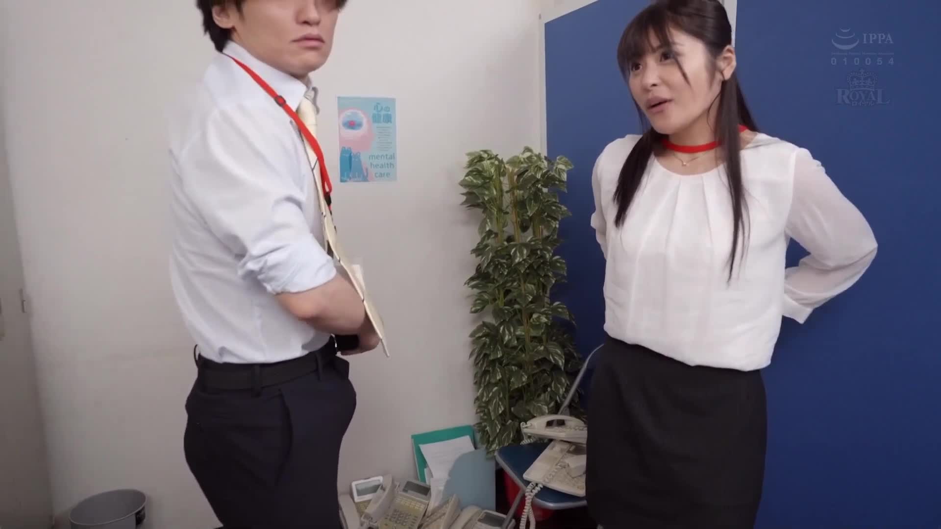 当我醒来时，发现同期女同事穿着内衣在房间里！她平常总是嘴硬，却突然撒娇过来了... 似鸟日菜 - AV大平台-中文字幕,成人影片,AV,国产,线上看