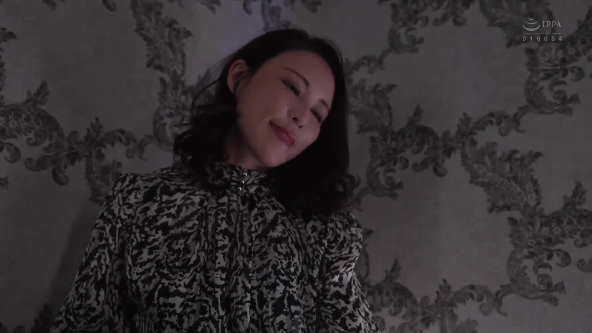 每周末喝酒后，被醉醺醺的女上司诱惑着，进行了星期五的卡拉OK中出不伦。水野优香 - AV大平台-中文字幕,成人影片,AV,国产,线上看