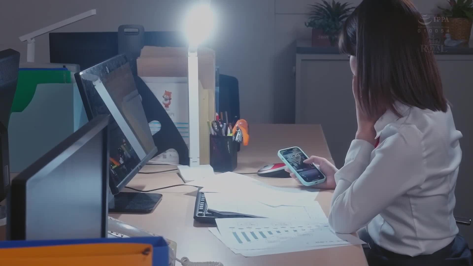 我想分手，但是不做家事也不工作的渣男男友的阴茎却非常迷人...绝对无法从生中抽离的子宫深处爱好者。凤美优 - AV大平台-中文字幕,成人影片,AV,国产,线上看