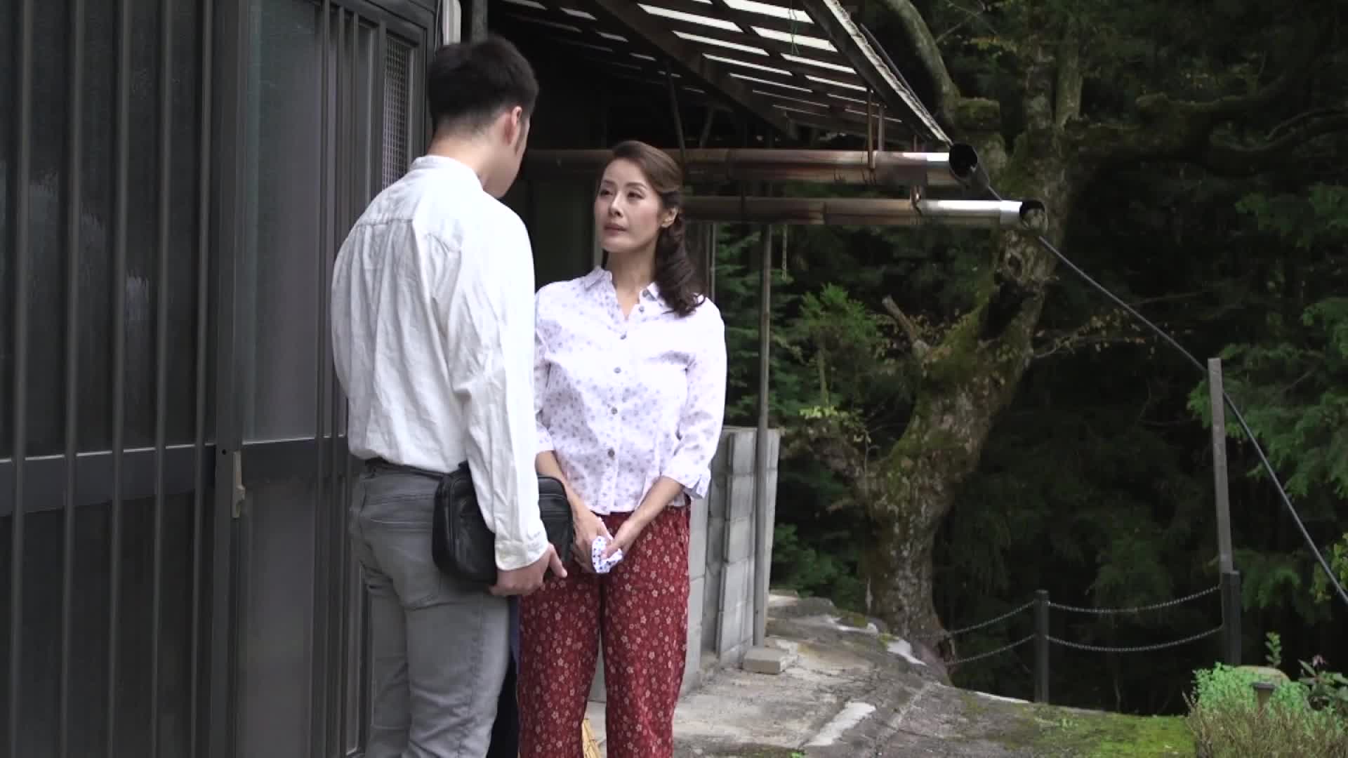 昭和时代：离家出走的妻子在山村农村搬回，因与男人的肉体关系而混乱，觉悟在隐密地方与前男友、不告诉母亲的懦夫岳父和曾经夺走童贞的酒商之子 西园寺美绪 - AV大平台-中文字幕,成人影片,AV,国产,线上看