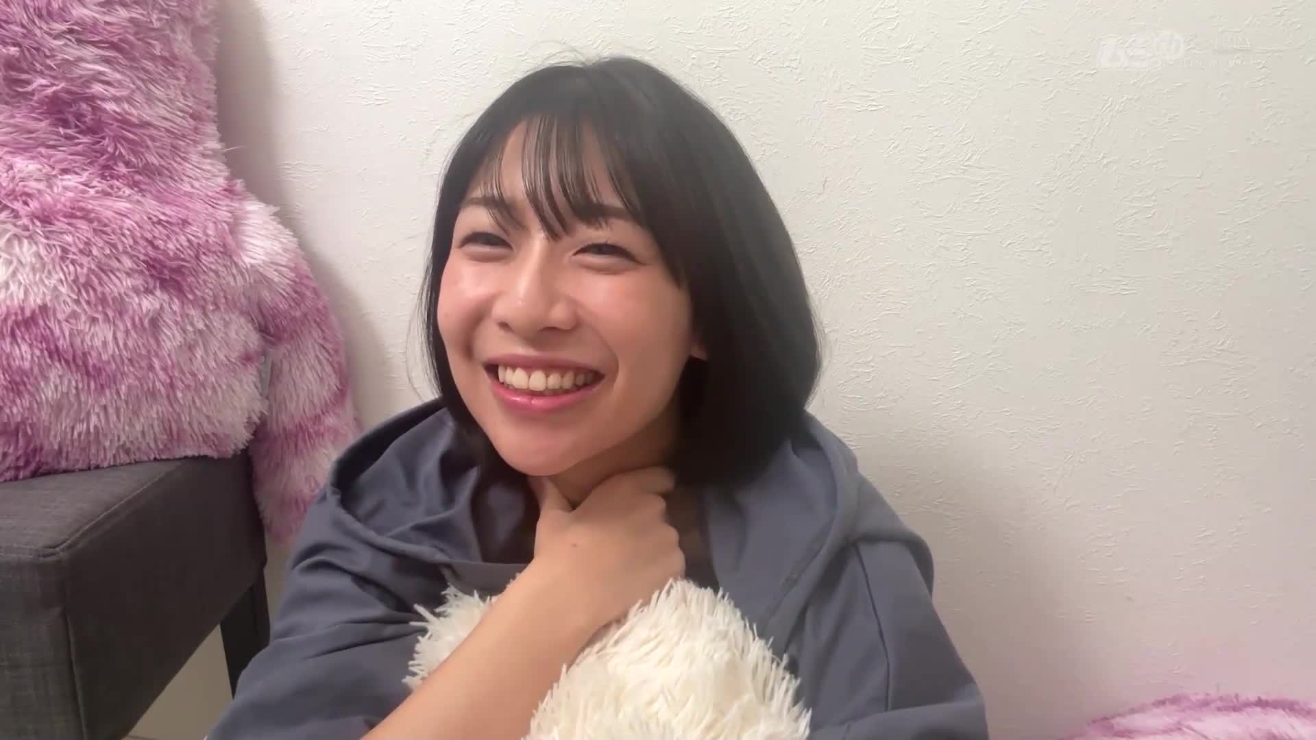 情侣房间 REC：正在发送色情SNS的女孩的背后！在镜头无法拍到的地方，被男友逗弄到真正高潮◆欺骗观众并升级的变态情侣 - AV大平台-中文字幕,成人影片,AV,国产,线上看