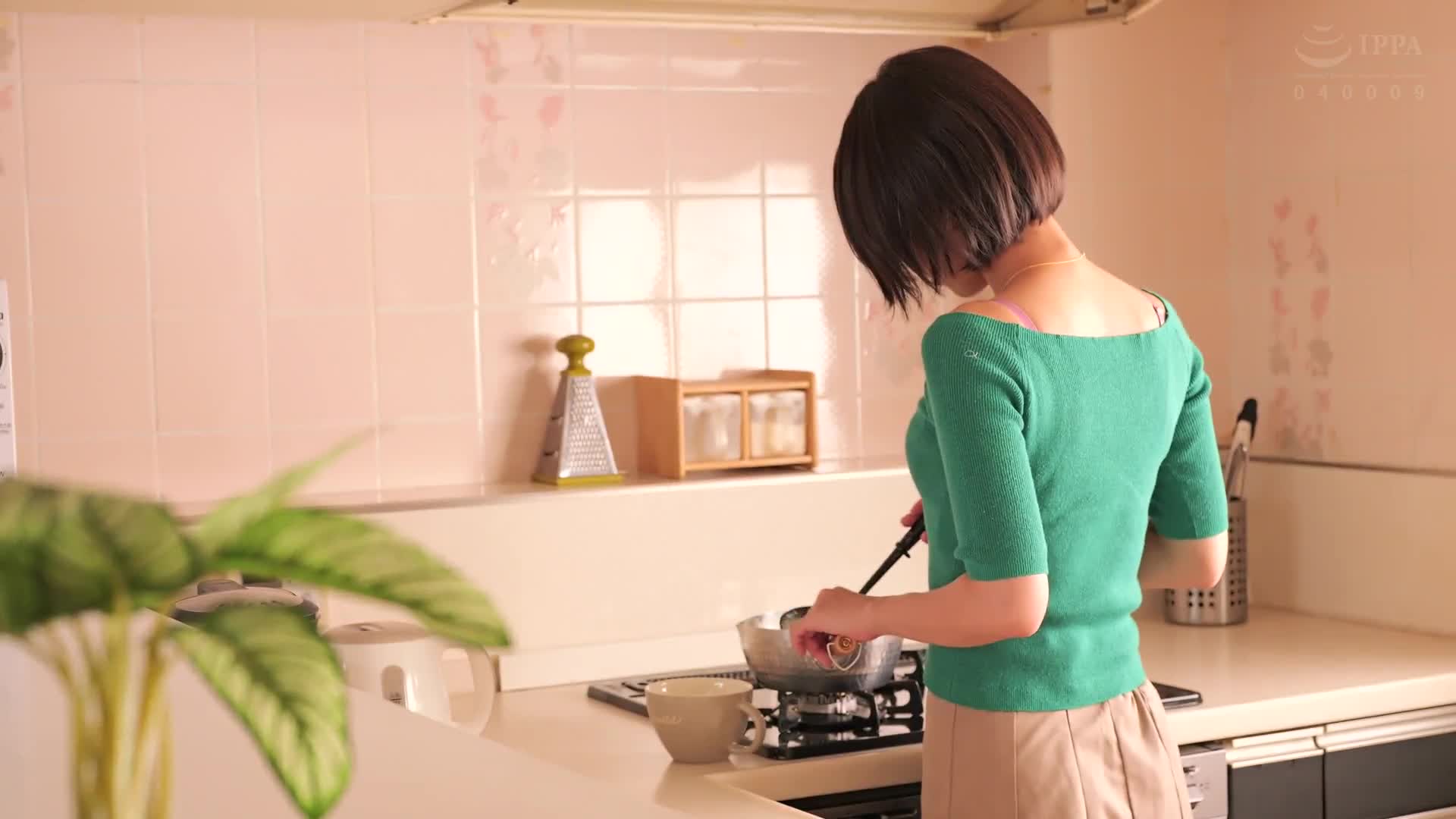 イヤでイヤで…無理矢理に夫の代わりに参加させられた町内会で…辱められ…玩具にされ…オヤジ達に身体中を汚され中出しされた 市川りく - AV大平台-中文字幕,成人影片,AV,国产,线上看