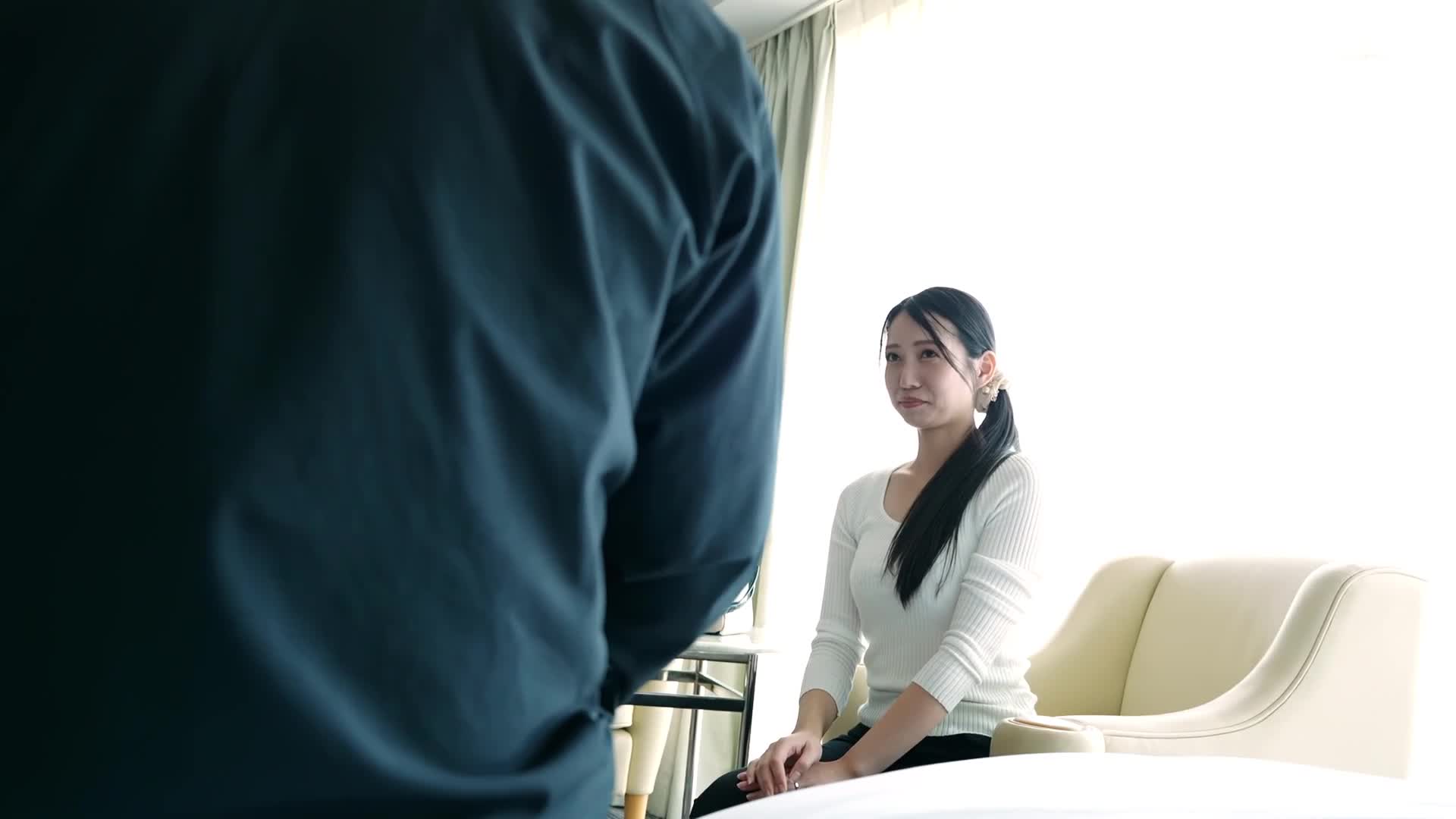 根っからの明るさで職場の絵画スクールはいつも笑顔で溢れてる 今村由美 34歳 素人人妻がAV初出演 - AV大平台-中文字幕,成人影片,AV,国产,线上看