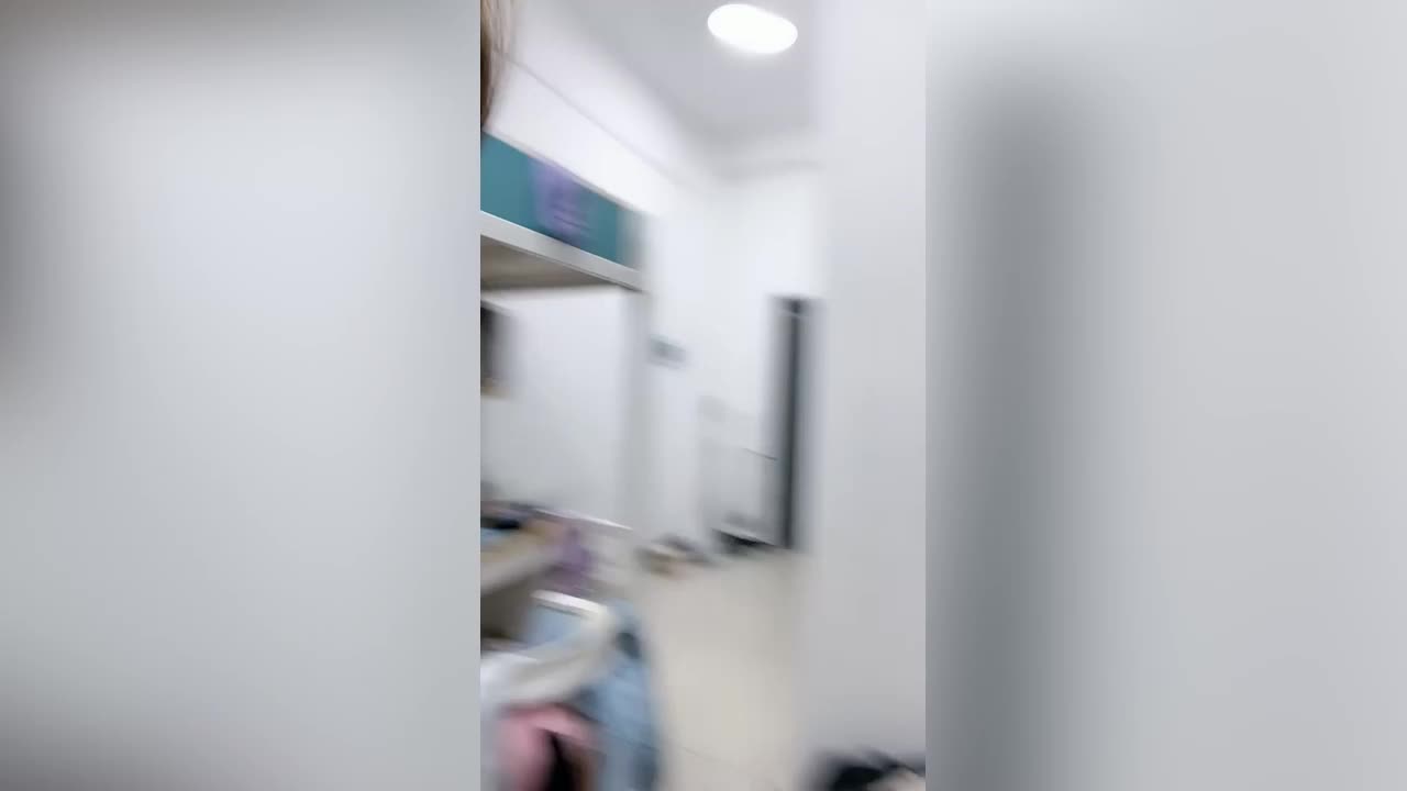 【18岁女大学生】，宿舍没人宿舍跳，宿舍有人酒店跳，放假完了家里跳，真是够拼的 - AV大平台-中文字幕,成人影片,AV,国产,线上看