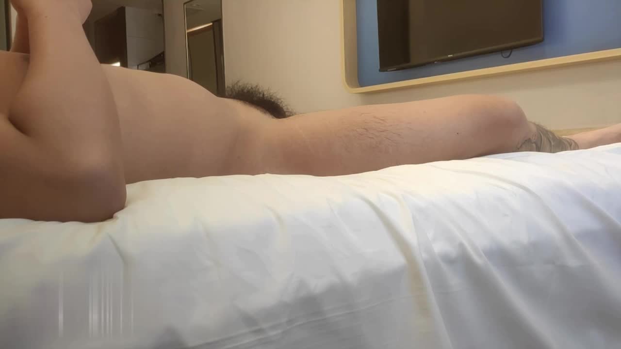 阿刚探花约到极品反差兼职空姐，高颜值黑丝美腿，御姐叫床萝莉音，舔屁眼的时候还主动摇屁股 - AV大平台-中文字幕,成人影片,AV,国产,线上看