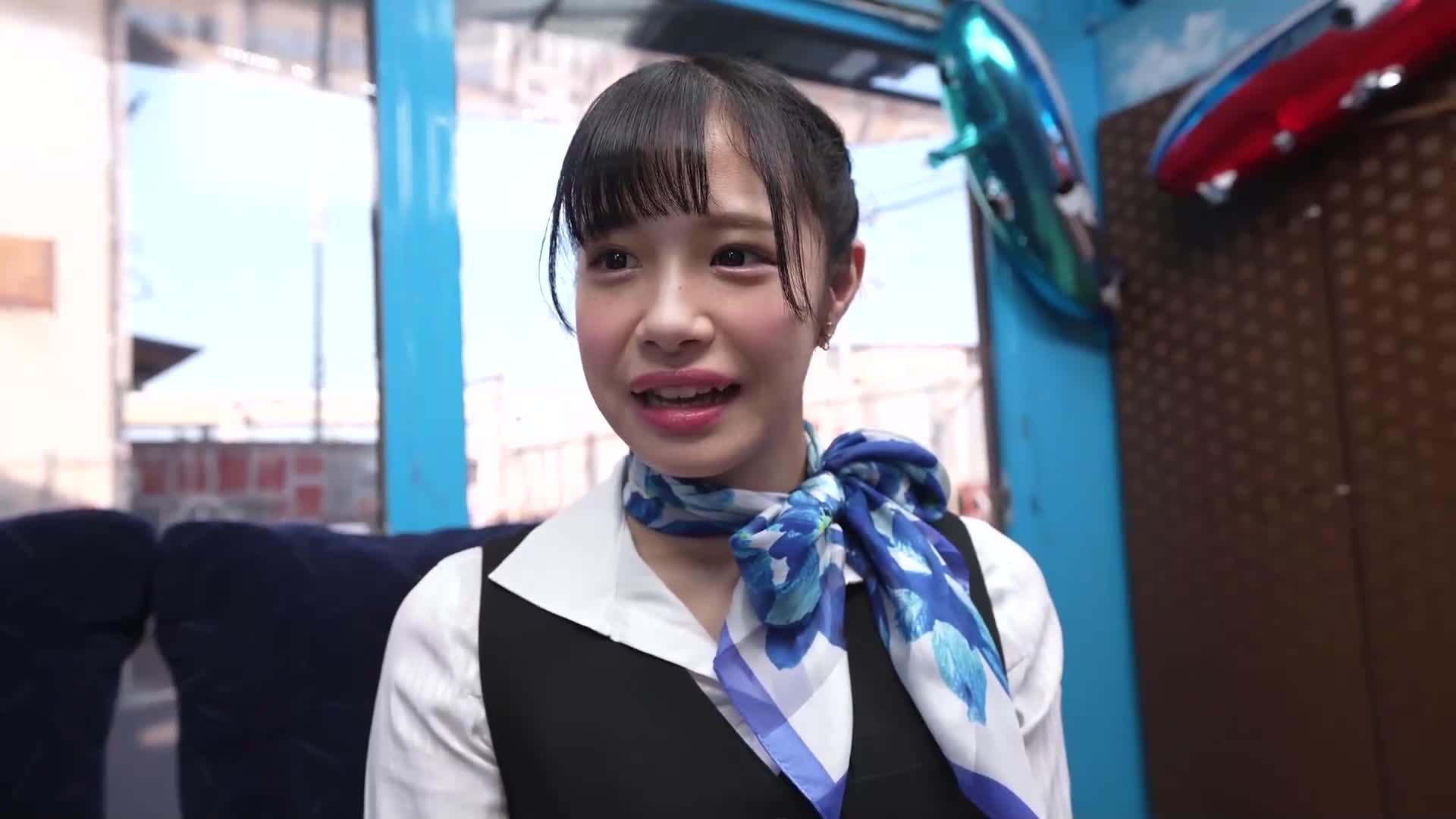 美脚机舱服务员羞耻兼职：穿着破洞黑丝袜骑乘位！不停射精的赏金10万日币！一再求中出！拍摄揭幕魔幻魔镜号～阳篇～ - AV大平台-中文字幕,成人影片,AV,国产,线上看