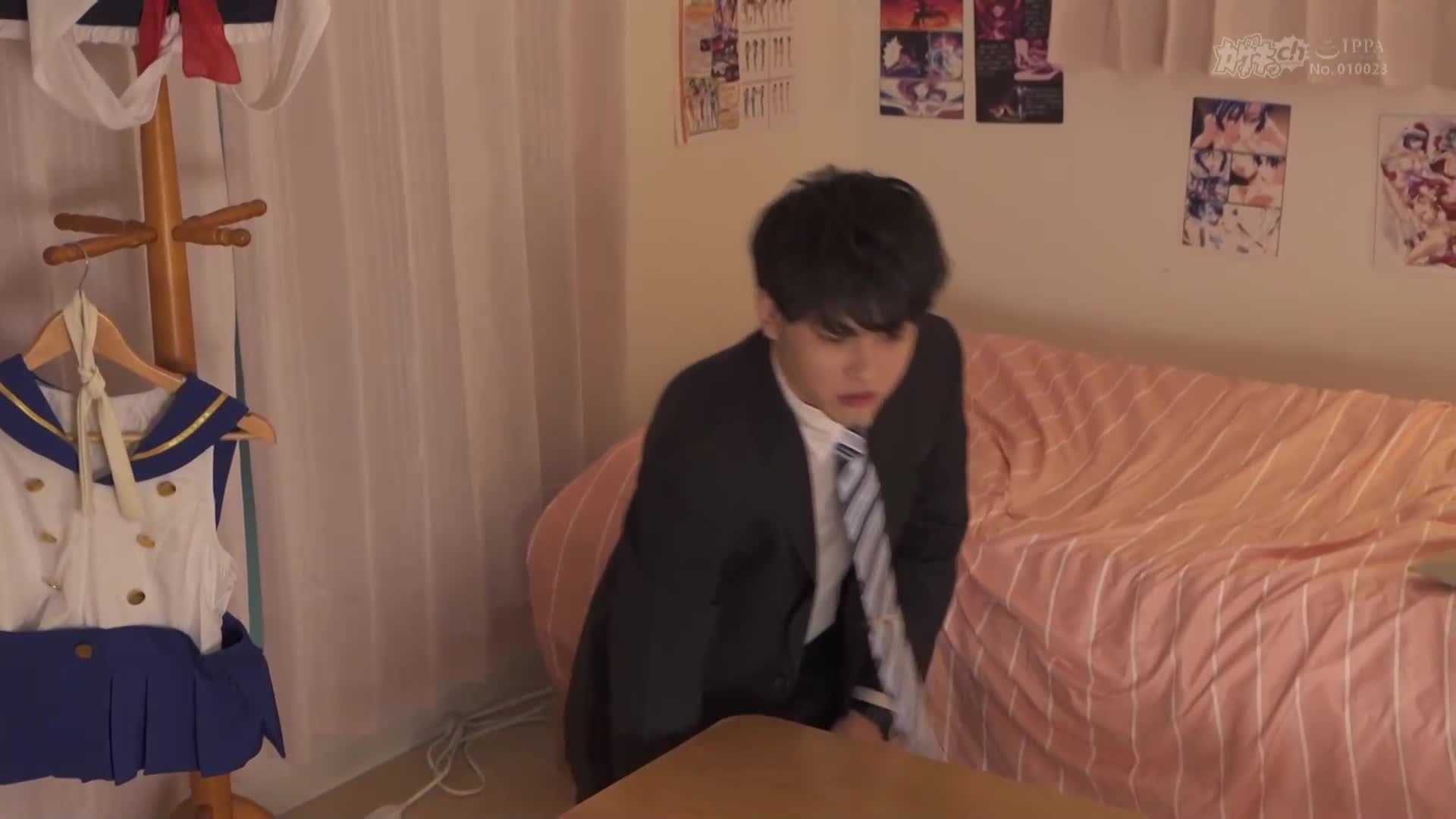 『普通的SEX就不够了吗？！』～原本清纯的同事女孩，在二次元色情漫画的影响下变成了惊人的痴女！！面对现实中无法想像的攻击，理性之外竟然无法停止勃起，连续进行激烈的玩弄！？ 南梨央奈 - AV大平台-中文字幕,成人影片,AV,国产,线上看