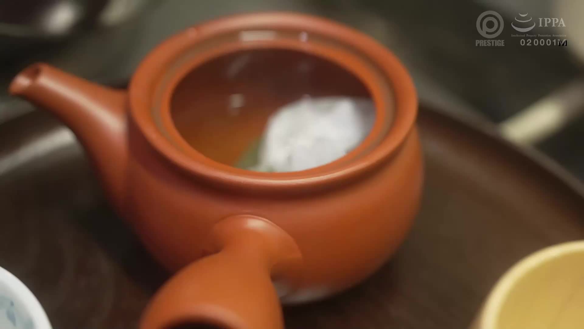 被欺凌到情欲难以停止的烦躁派遣OL：工作能力差，性欲却无限绝伦－铃村爱理 - AV大平台-中文字幕,成人影片,AV,国产,线上看