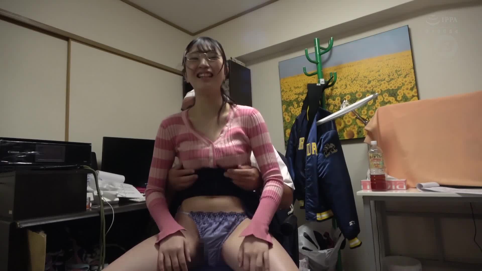 第一次遇见黑人阳具！不禁高潮多次无法克制！大量内射！“这么大...会损坏的...”黑色阳具！永野铃 - AV大平台-中文字幕,成人影片,AV,国产,线上看