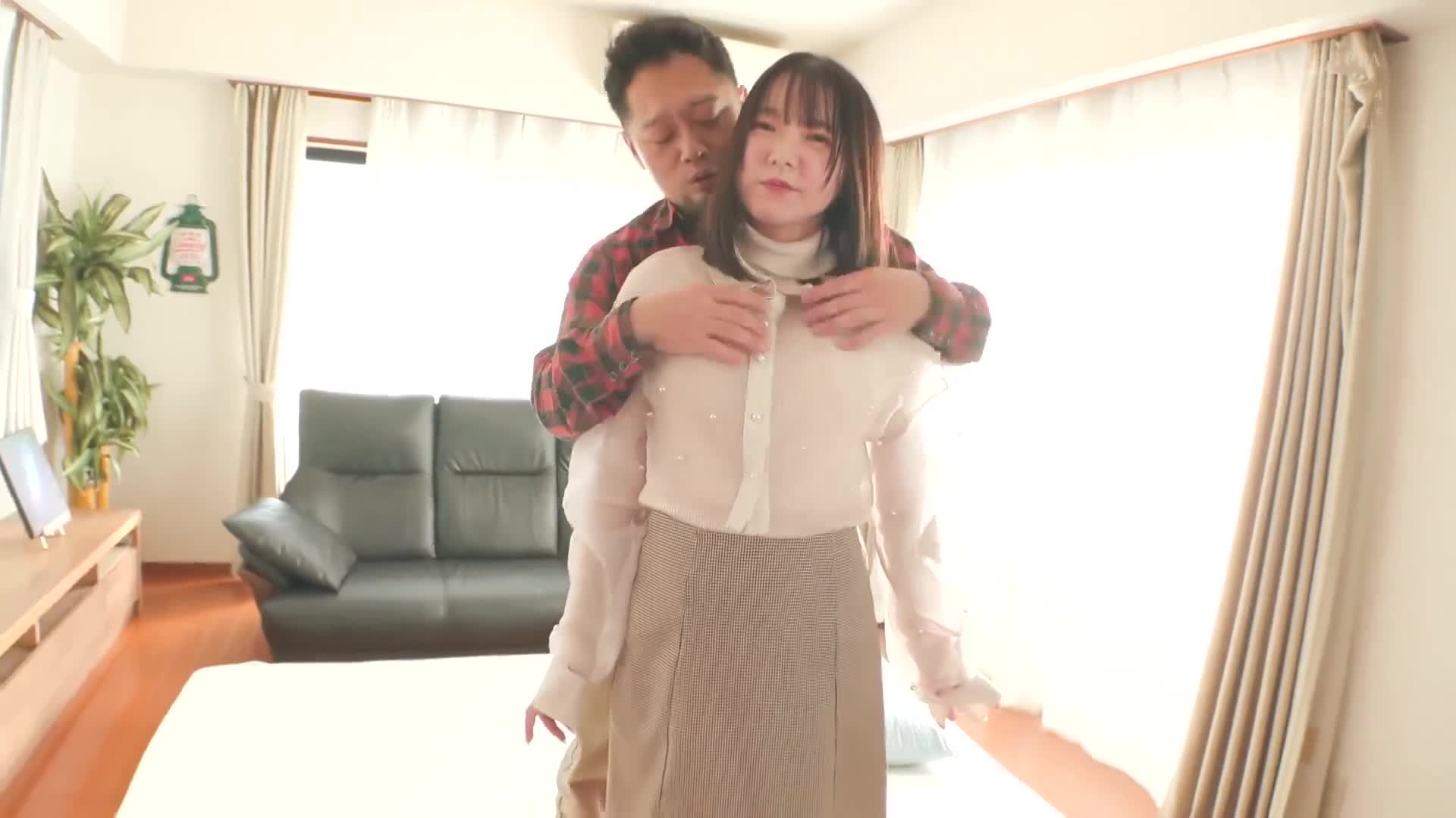 怪异投稿让私人帐号引发网络骚动 淫荡的便利店店员@Fuu-chan AV首秀 - AV大平台-中文字幕,成人影片,AV,国产,线上看