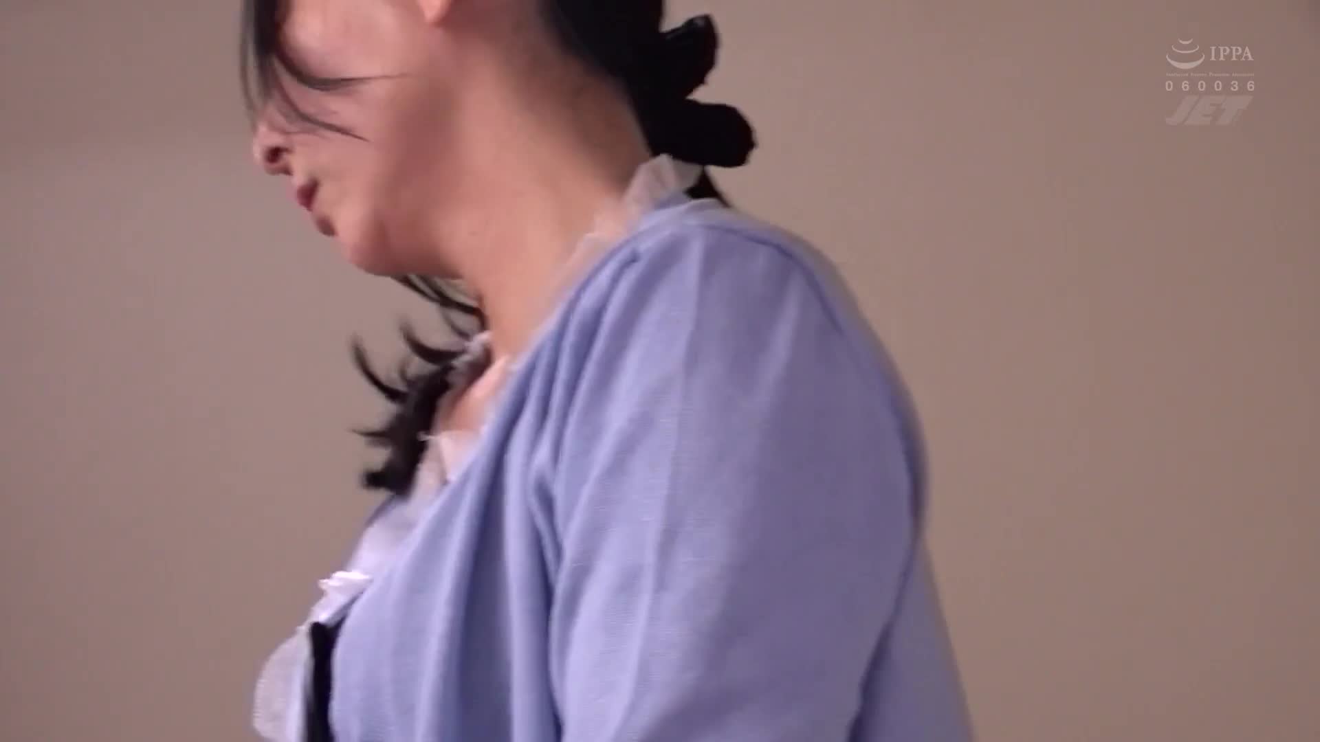 母亲为了孩子的学费而卖身--温柔的母亲被猥琐男人们控制着... 月野由里音 - AV大平台-中文字幕,成人影片,AV,国产,线上看