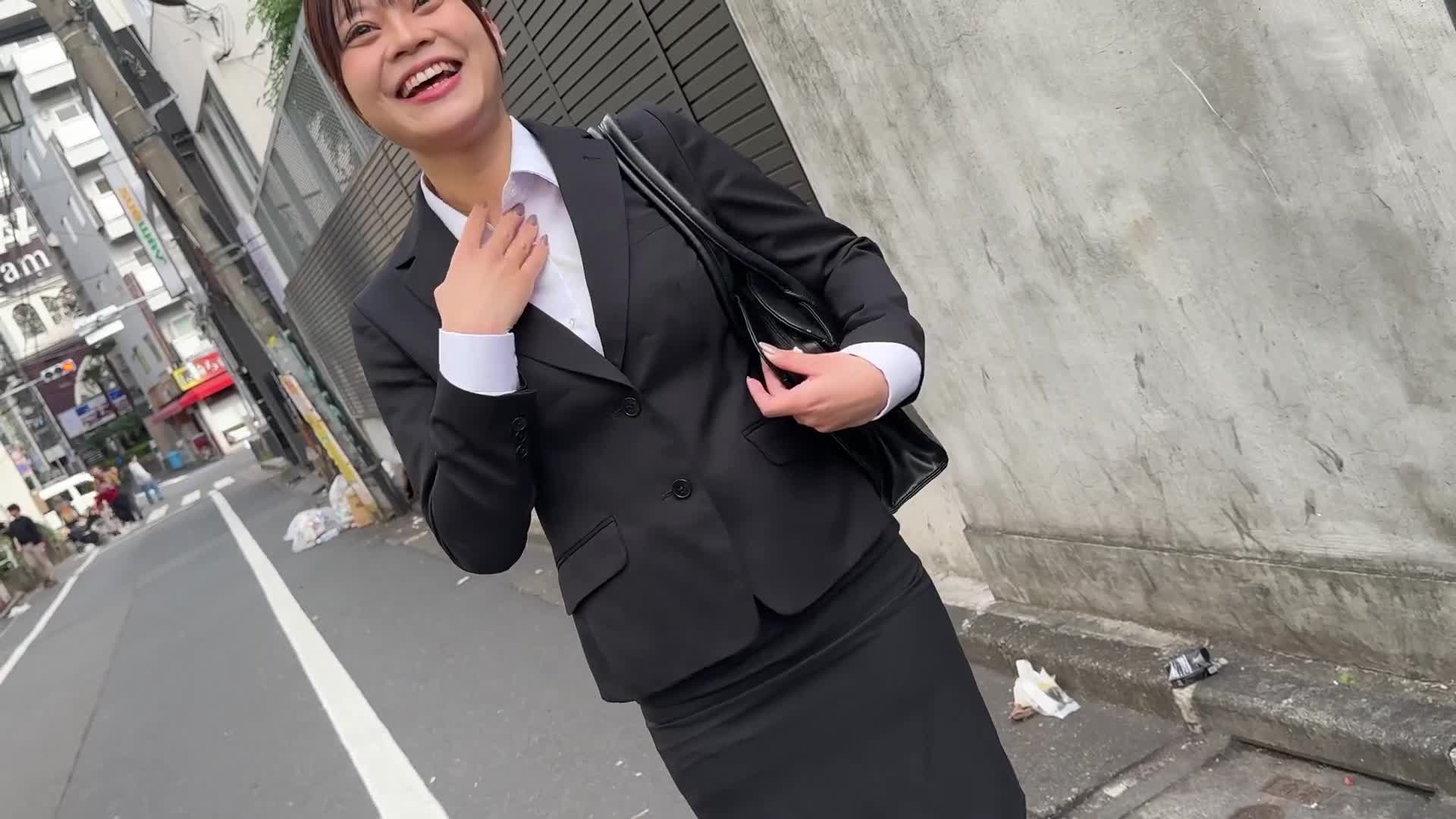就业生的大家！能够脱掉内裤直接穿着丝袜进行素股吗？ ！穿着内裤摩擦丝袜超刺激的情景ww透过丝袜插入三公分让人脸红心跳（＾＾；）然后撕破丝袜进行连续内射内定祝贺SP - AV大平台-中文字幕,成人影片,AV,国产,线上看