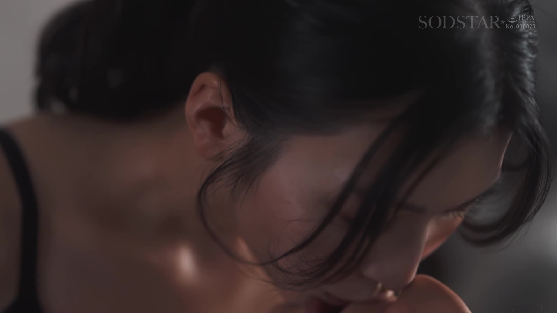 刚开始交往的铃开始了细心的生活 时而慢慢地，时而热情地被无限耐力女友摇摆的性生活 本庄铃 - AV大平台-中文字幕,成人影片,AV,国产,线上看