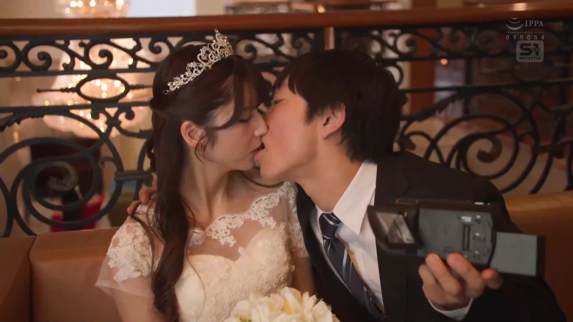 即将结婚的新娘，比起和新郎的爱爱，更喜欢被男性婚礼策划师强迫性侵，让她的私处湿润并高潮不断。七森莉莉 - AV大平台-中文字幕,成人影片,AV,国产,线上看