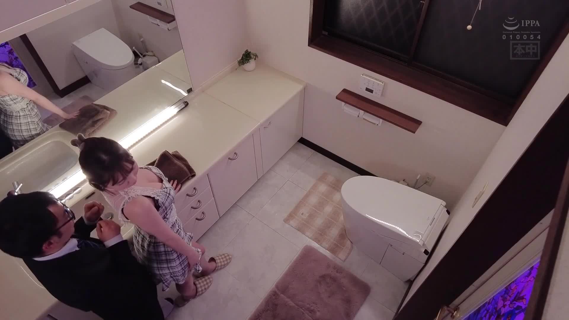 主管的女儿和她的朋友叫来对我进行反三人行，直到鸡巴虚脱为止，我被迫成为赚取鸡巴活动的练习对象。小栗操 七濑爱丽丝 - AV大平台-中文字幕,成人影片,AV,国产,线上看