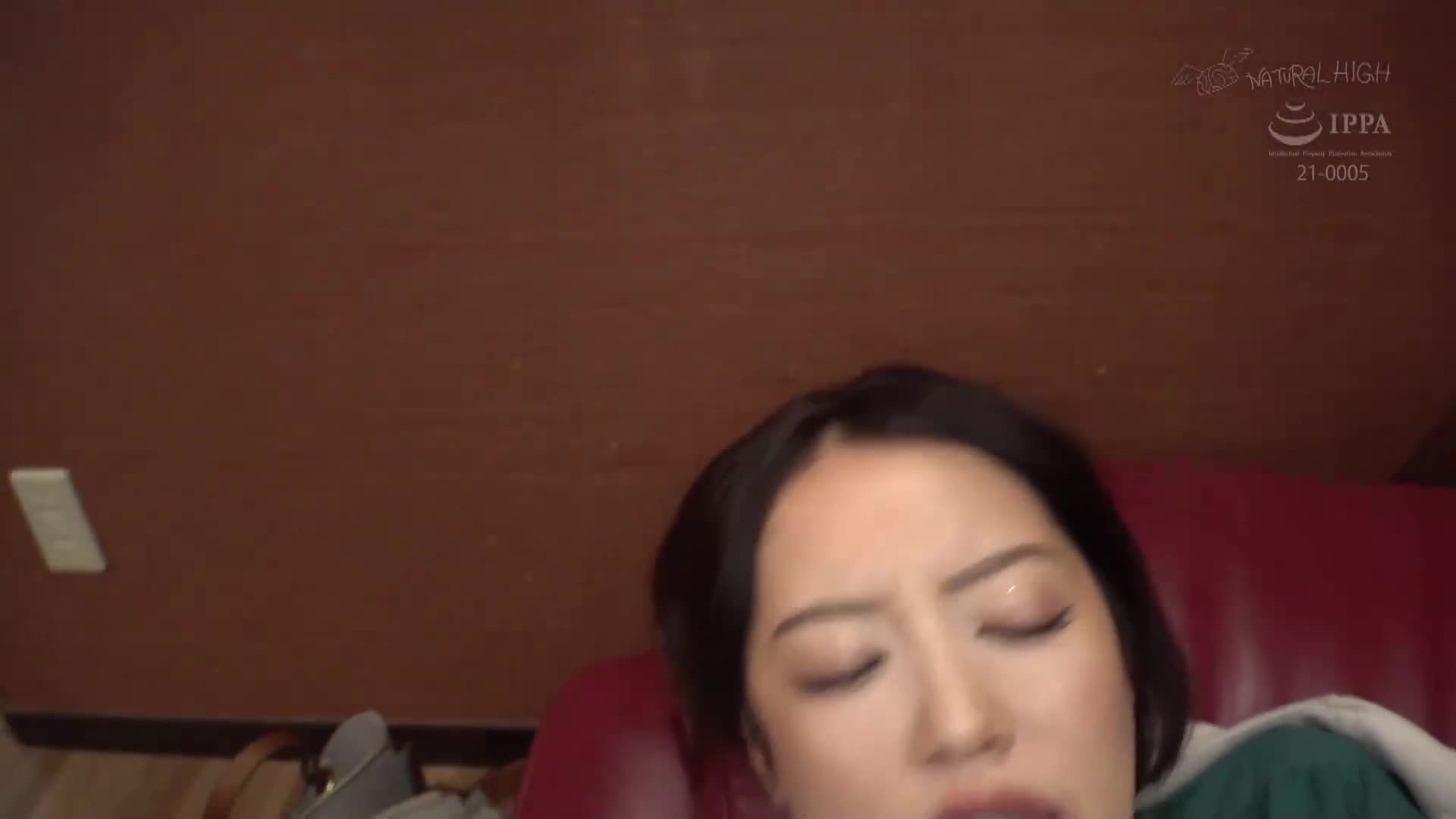 利用配对应用程式劝诱不起眼男性的多重女性（前模特儿）和附属女性（巨乳）进行内射论驳 - AV大平台-中文字幕,成人影片,AV,国产,线上看