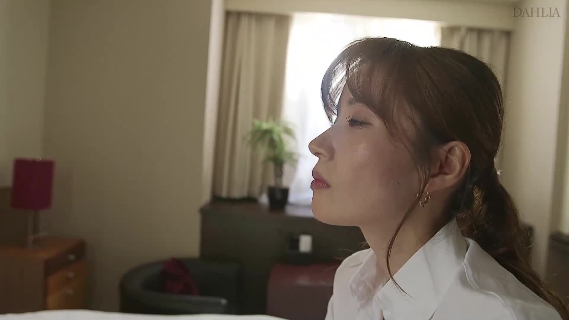 出差时与难以接近的女上司同住...。绝妙默契让双方高潮连连，在紧密关系中祈求再次交配并内射 林由奈 - AV大平台-中文字幕,成人影片,AV,国产,线上看