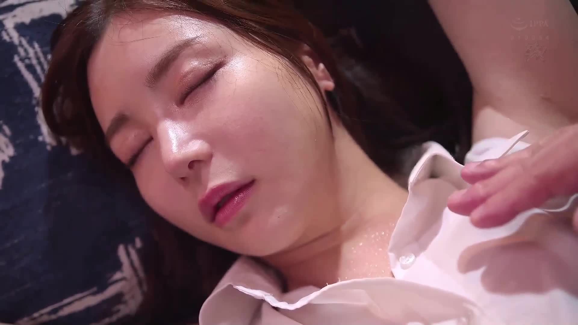 [AI解碼版]出差途中遇到暴雨和討厭的上司，竟然在他面前喝醉……突然共用房間，甚至在天亮之後仍然充滿唾液，汗流浹背的中出絕頂性交中互相貪戀 白峰美羽 - AV大平台 - 中文字幕，成人影片，AV，國產，線上看