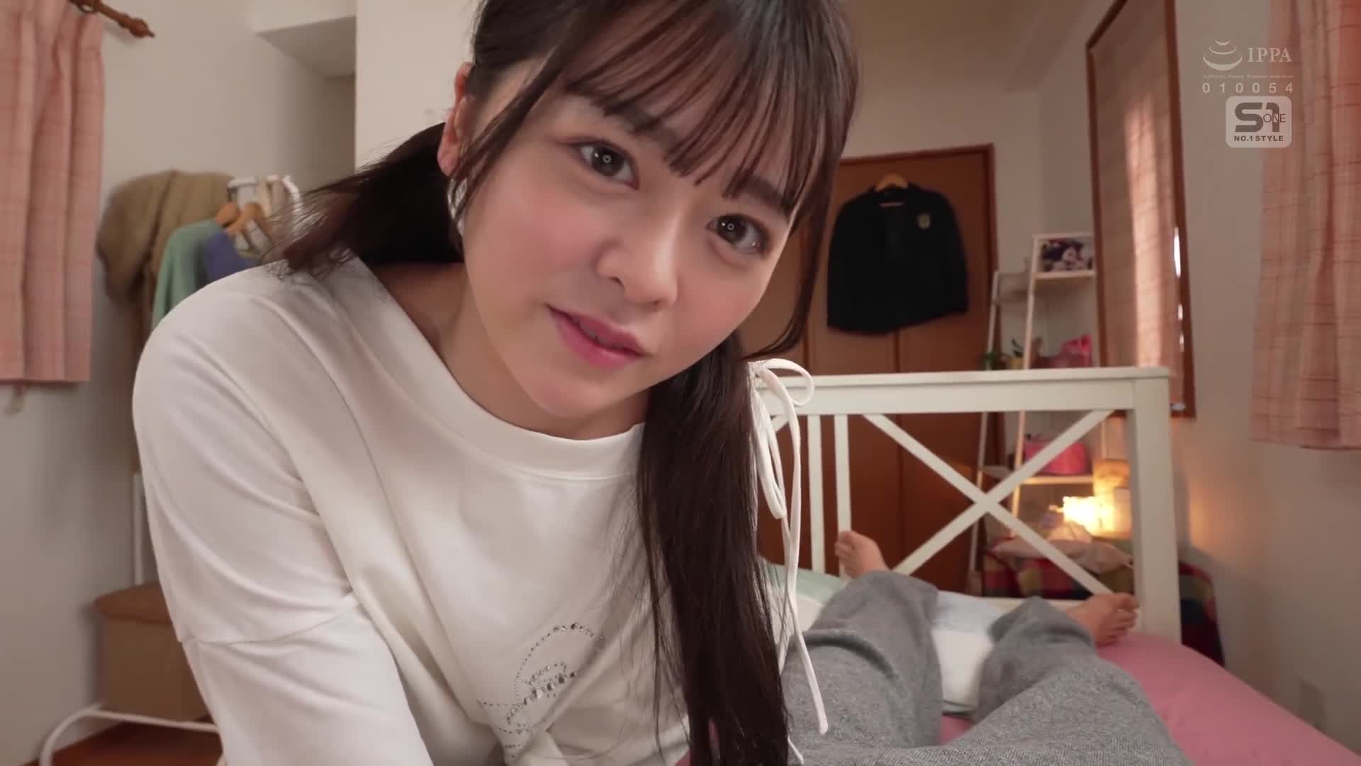 妹的絕對領域光滑嫩滑大腿看起來太美味了，忍不住用手碰、用舌舔、用夾子夾… 讓我變態的未成熟生腳彈力、質感、形狀全部都是我的最愛！！ 櫻乃莉乃 - AV大平台 - 中文字幕，成人影片，AV，國產，線上看