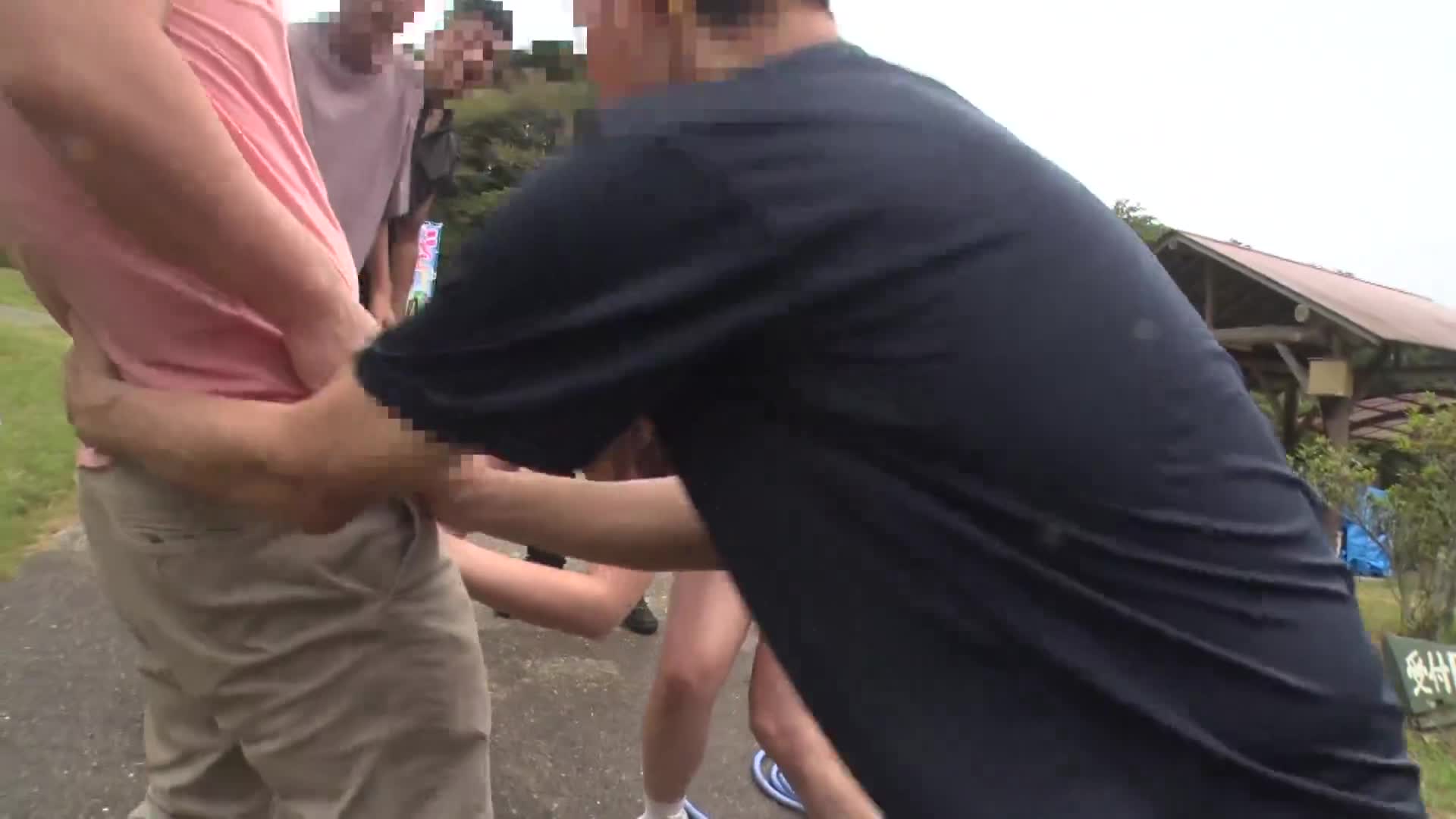 女性性感染症爆發！在戶外毫不在意地全裸自慰並且高潮射精的女人2 - AV大平台 - 中文字幕，成人影片，AV，國產，線上看